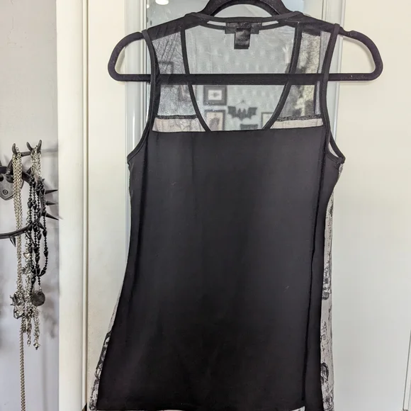 Gothic Skull Print Tank Top with Lace-Up Detail - Picture 6 of 6